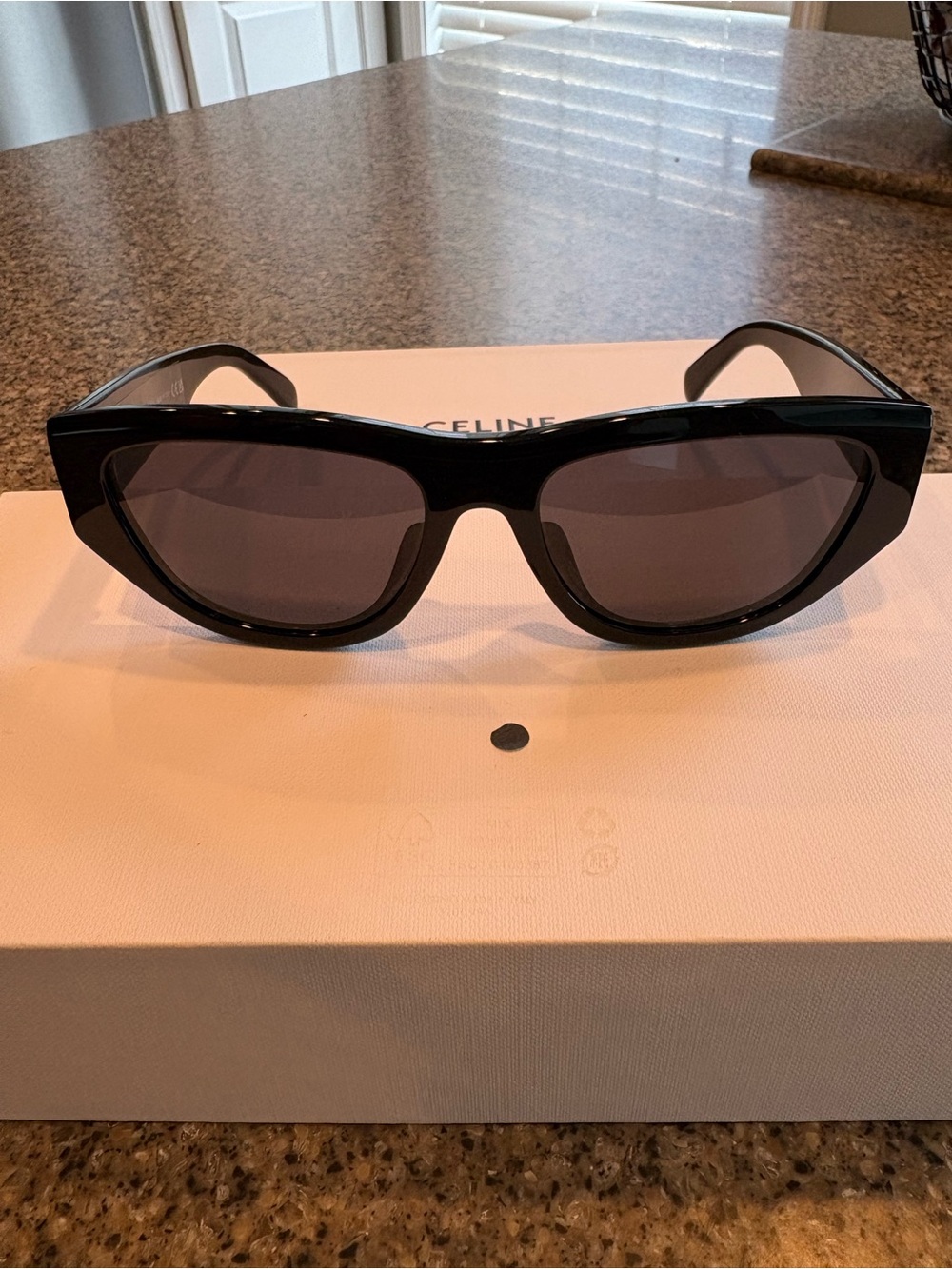 Celine Glossy Black Cat-Eye Sunglasses - Picture 4 of 5